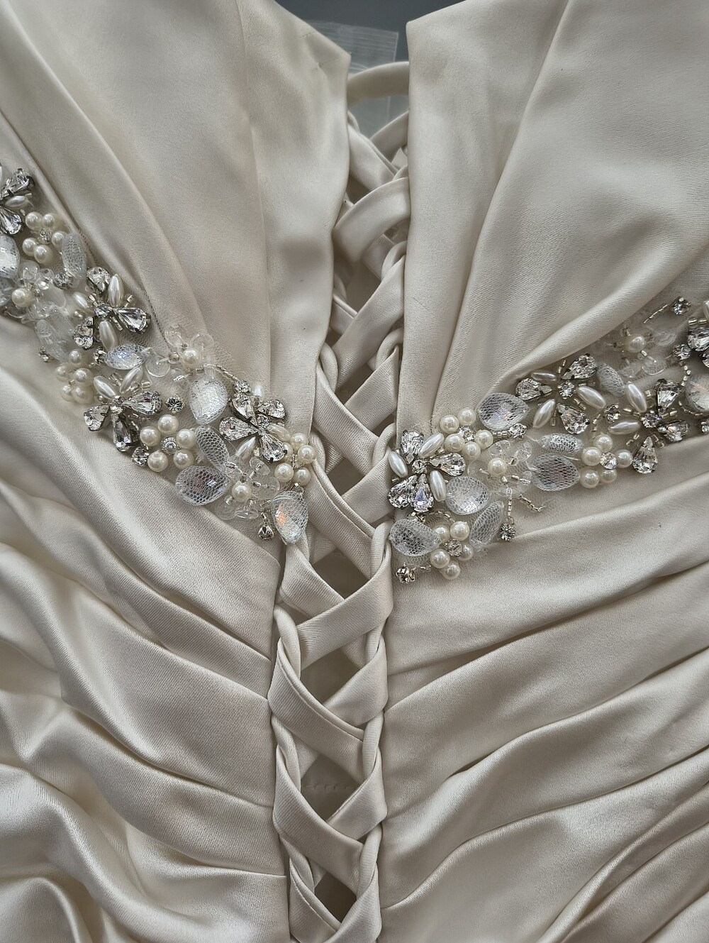 NWT Sophia Tolli Strapless Cream Satin Ruched Gown with Beaded Waist - Picture 7 of 11